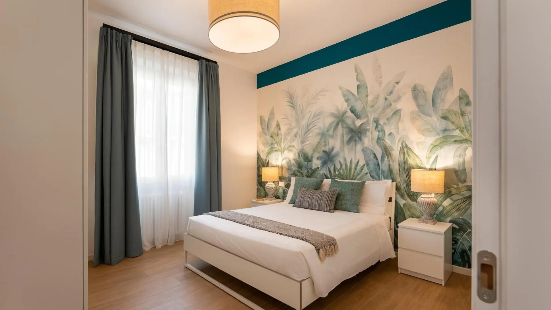 Via Taddeo Alderotti, 85 - Elegant Apartment In Careggi, Near Hospital, University & Tram Morgagni - Florence Charming Apartments