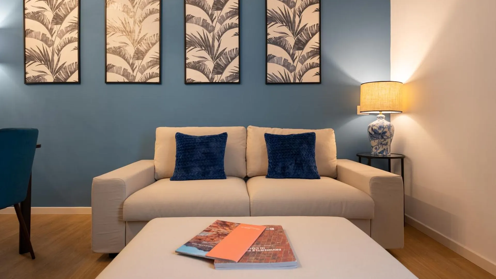 Via Taddeo Alderotti, 85 - Elegant Apartment In Careggi, Near Hospital, University & Tram Morgagni - Florence Charming Apartments