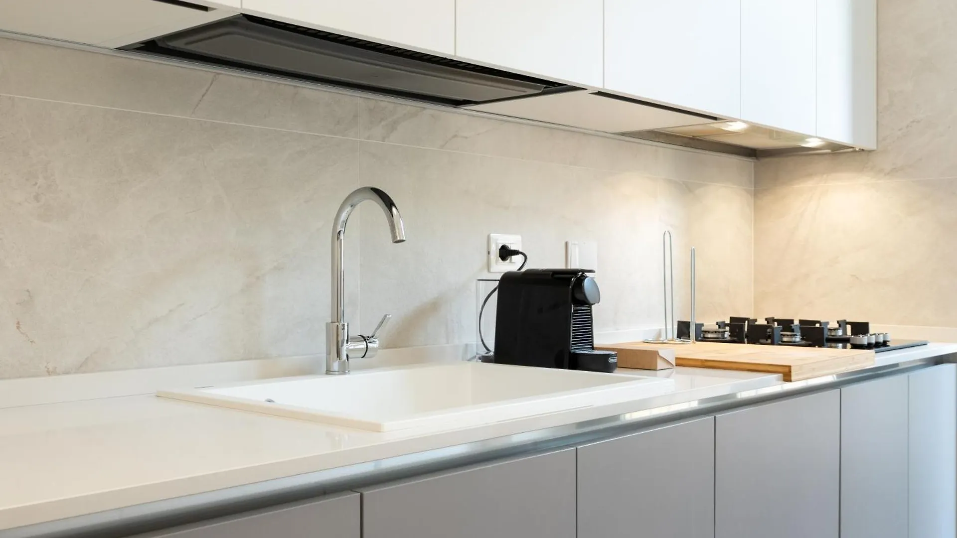 Via Taddeo Alderotti, 85 - Elegant Apartment In Careggi, Near Hospital, University & Tram Morgagni - Florence Charming Apartments