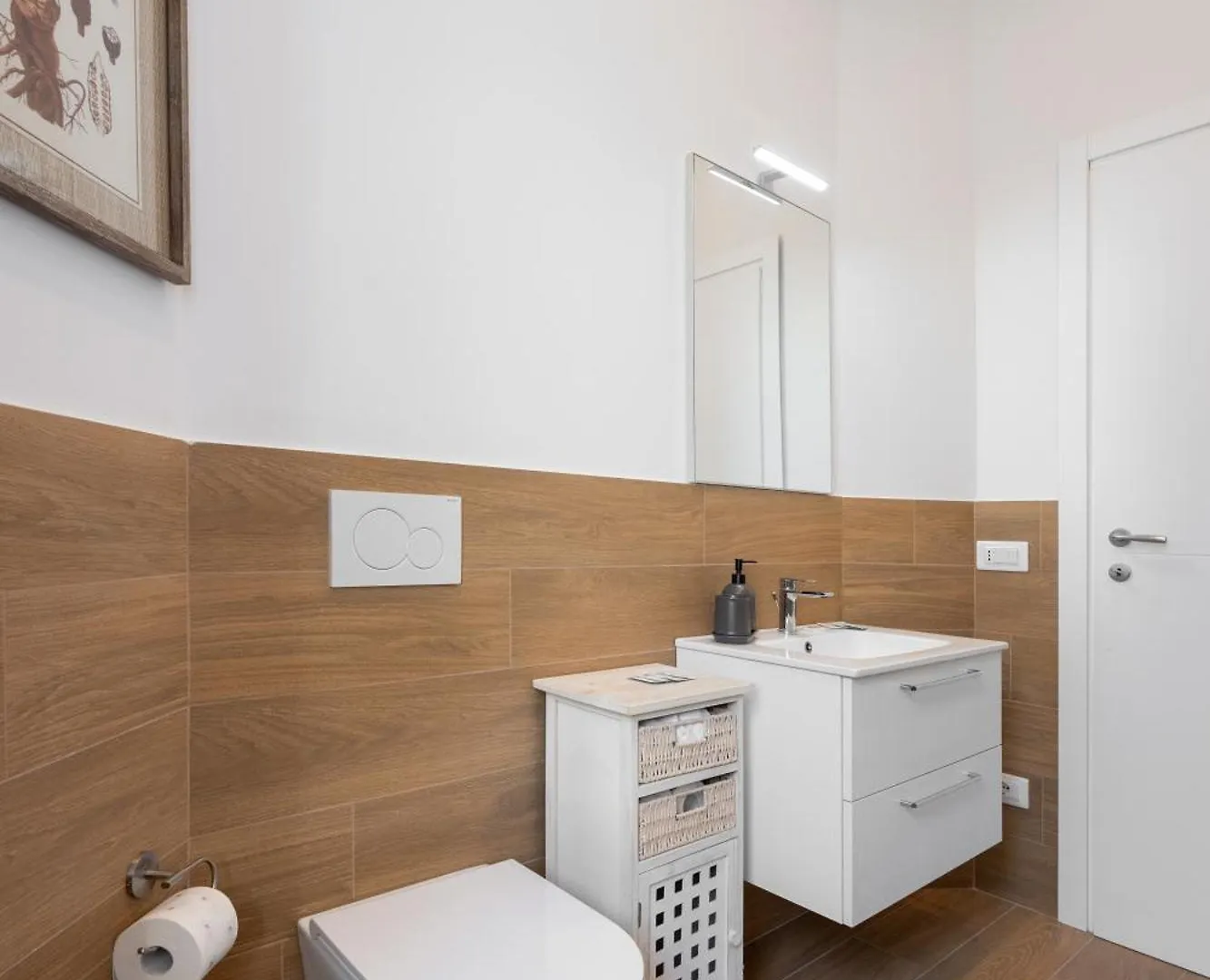 Via Taddeo Alderotti, 85 - Elegant Apartment In Careggi, Near Hospital, University & Tram Morgagni - Florence Charming Apartments