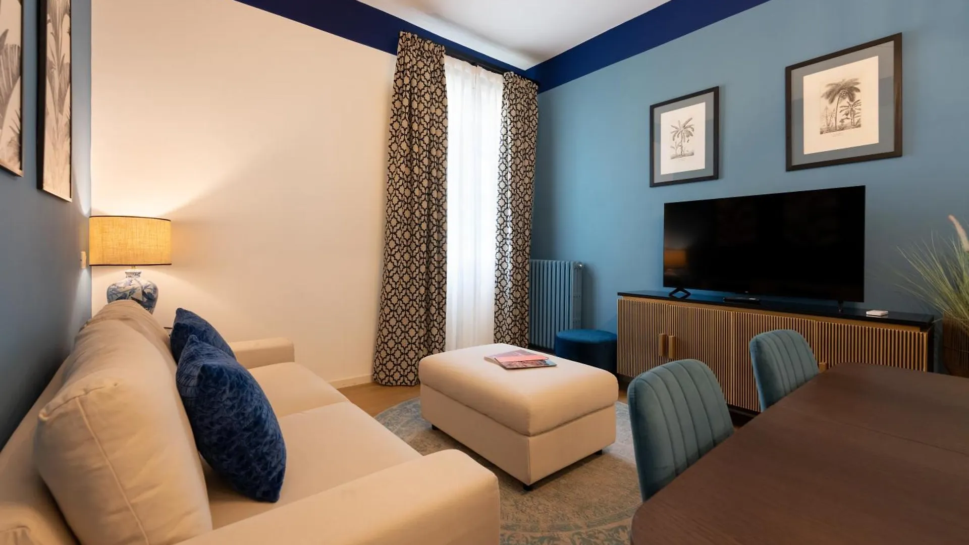 Via Taddeo Alderotti, 85 - Elegant Apartment In Careggi, Near Hospital, University & Tram Morgagni - Florence Charming Apartments 0*,